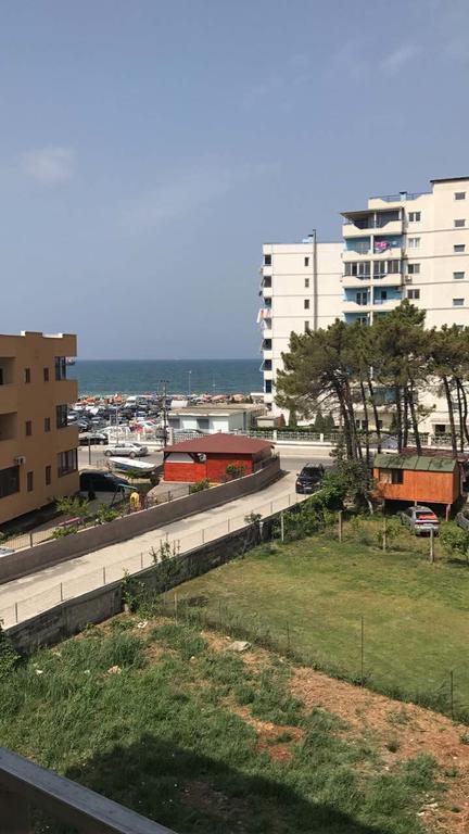 Viktoria'S Apartments Shengjin Luaran gambar