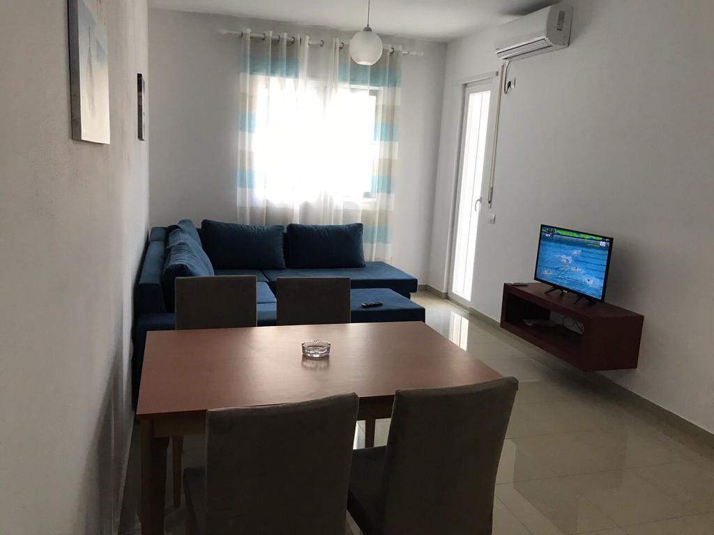 Viktoria'S Apartments Shengjin Luaran gambar