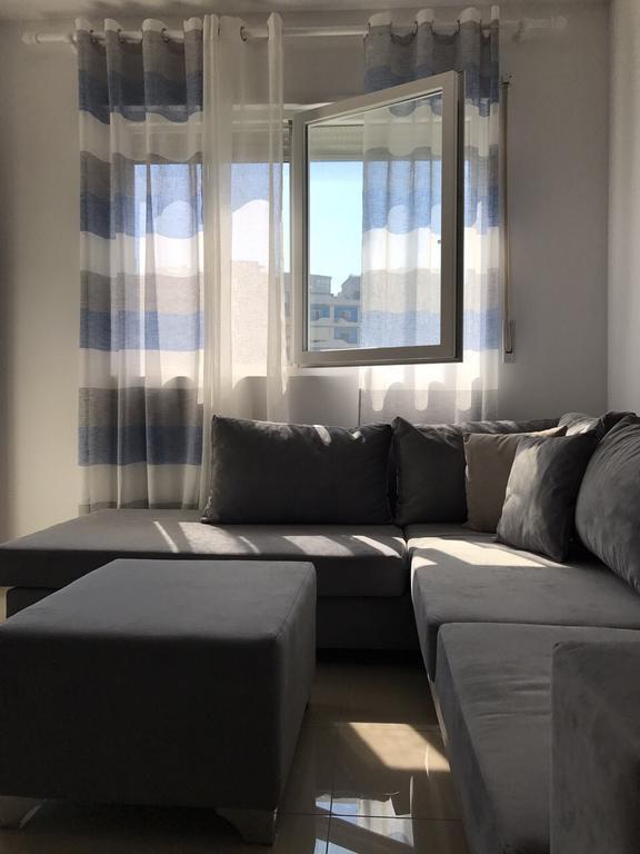 Viktoria'S Apartments Shengjin Luaran gambar
