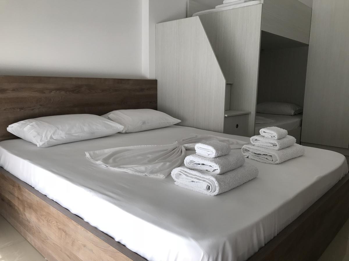 Viktoria'S Apartments Shengjin Luaran gambar